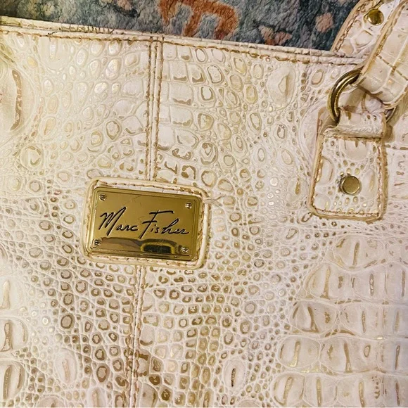 ⭐️ Marc Fisher East West Large Business Tote Shoulder Bag White Gold Moc Croc - Picture 4 of 7